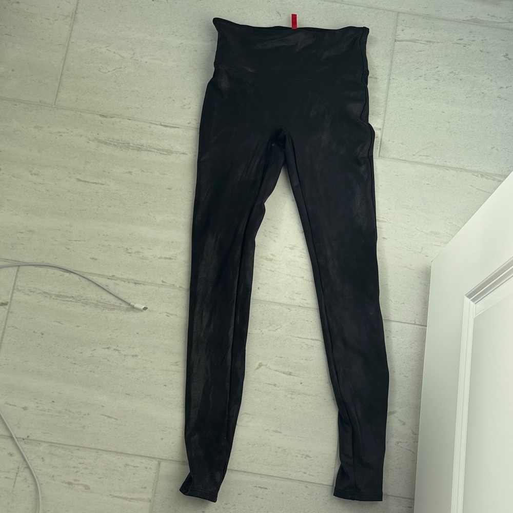 Black High-Waisted Leggings